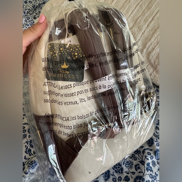 Lounge fly Mini Backpack - Snow White and Dwarfs - Picture 2 of 3